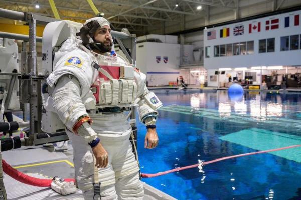 阿联酋的下一届宇航员在美国宇航局学习太空生存技能