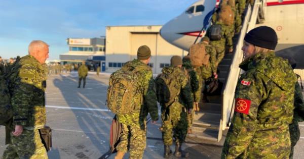 来自埃德蒙顿的加拿大武装部队士兵被部署到拉脱维亚执行防御任务